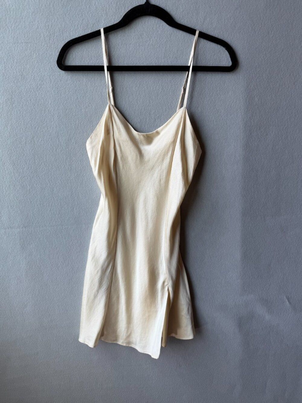 Vintage Victoria’s Secret 100% Silk Ivory Slip Dress Coquette Minimalist Mini, M - Picture 2 of 6